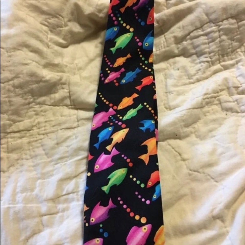 Men’s Fish Tie